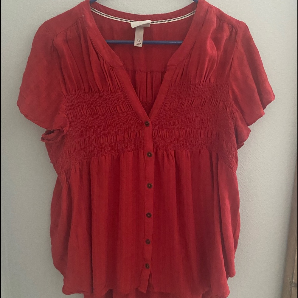 Loose high low top
